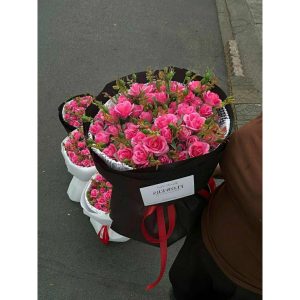 Bó hoa trà lụa,bó hoa hồng sofia lụa cao cấp hotrend