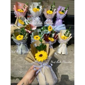(CÓ ĐÈN+TÚI THIỆP) SỈ 5 bó 1 bông hoa sáp hướng dương
